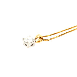 Pre Owned 18ct Diamond Solitaire Pendant and Chain ZT723